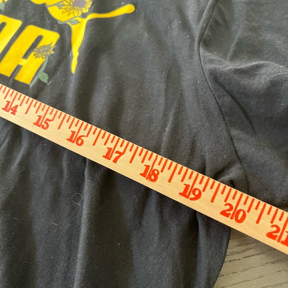 Women’s Large Puma CropTop in Black Sunflower Puma Logo NEW Excellent Condition - Picture 6 of 9